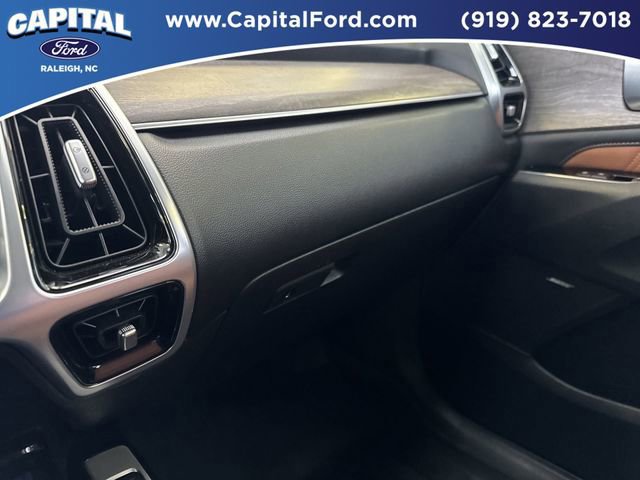 Used 2022 Kia Sorento SX Prestige w/ Rust Color Package image 27