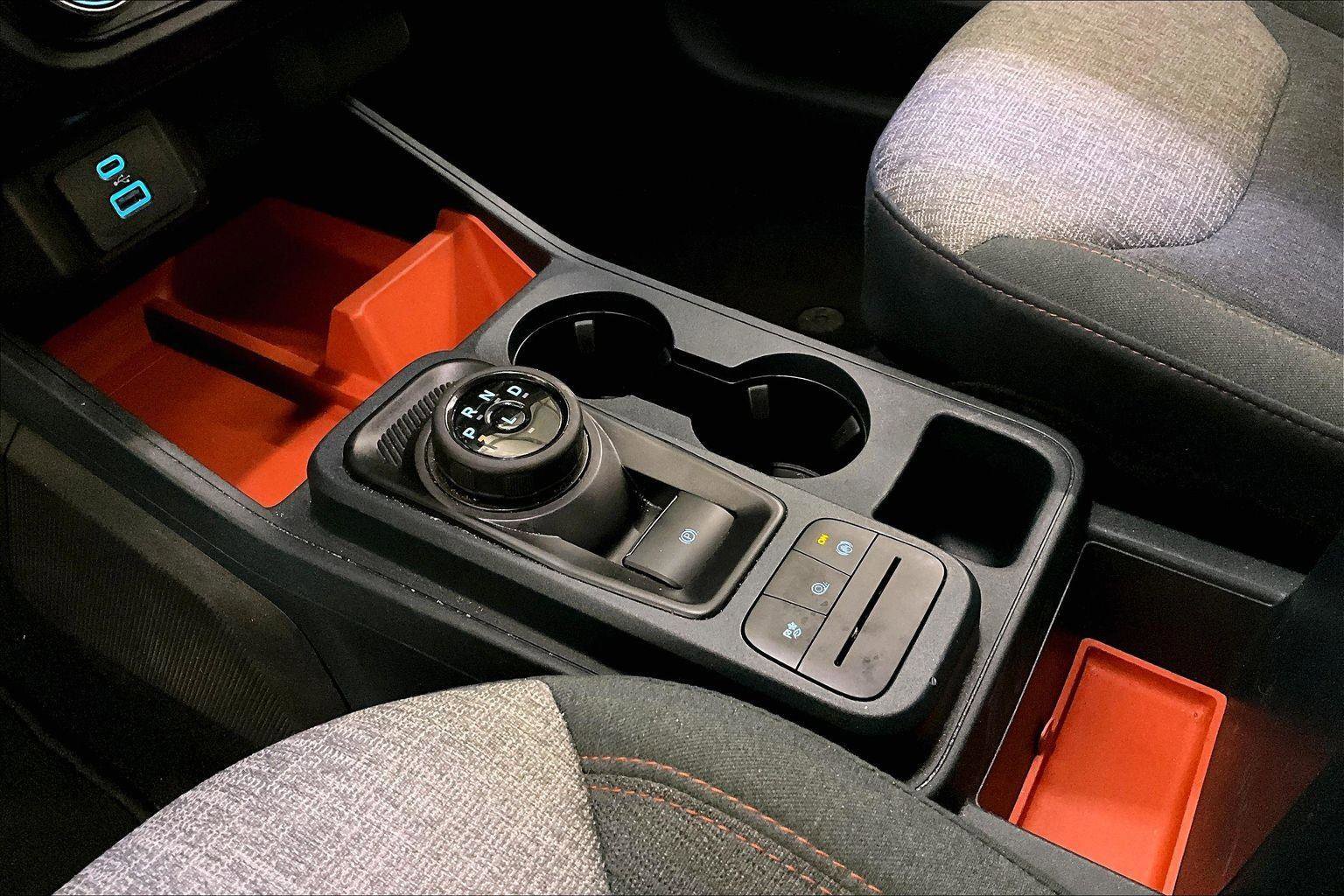 Certified 2024 Ford Maverick XLT w/ XLT Luxury Package image 16