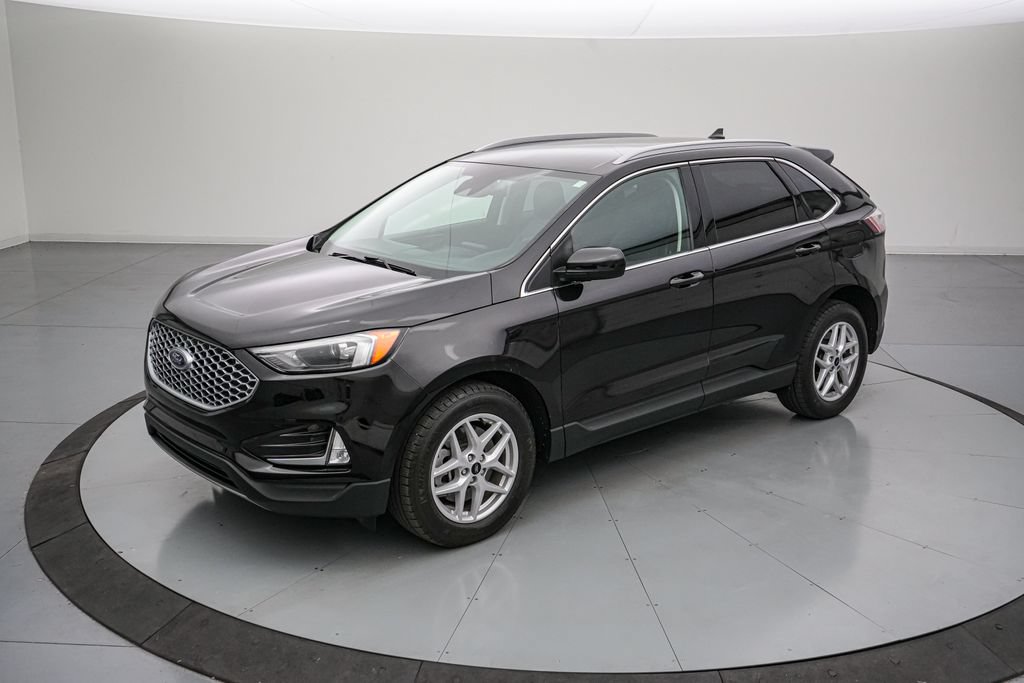 Certified 2024 Ford Edge SEL w/ Convenience Package AWD/4WD image 8