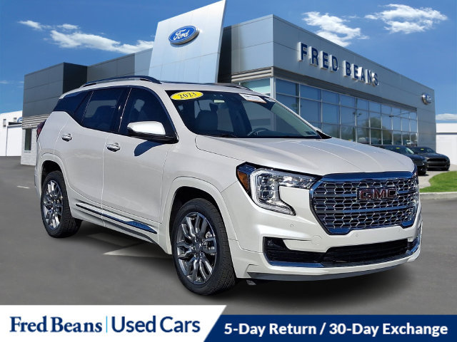 Used 2023 GMC Terrain Denali