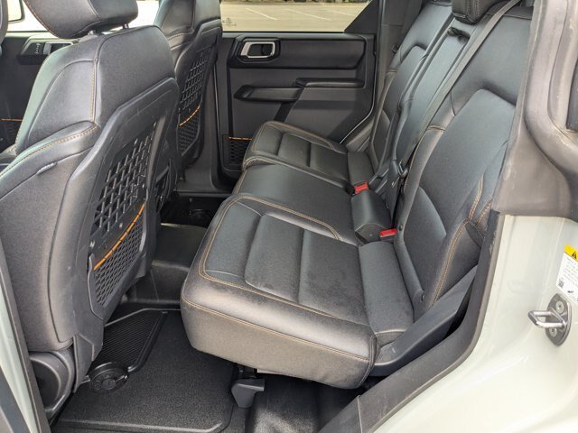 Certified 2024 Ford Bronco Badlands AWD/4WD image 32