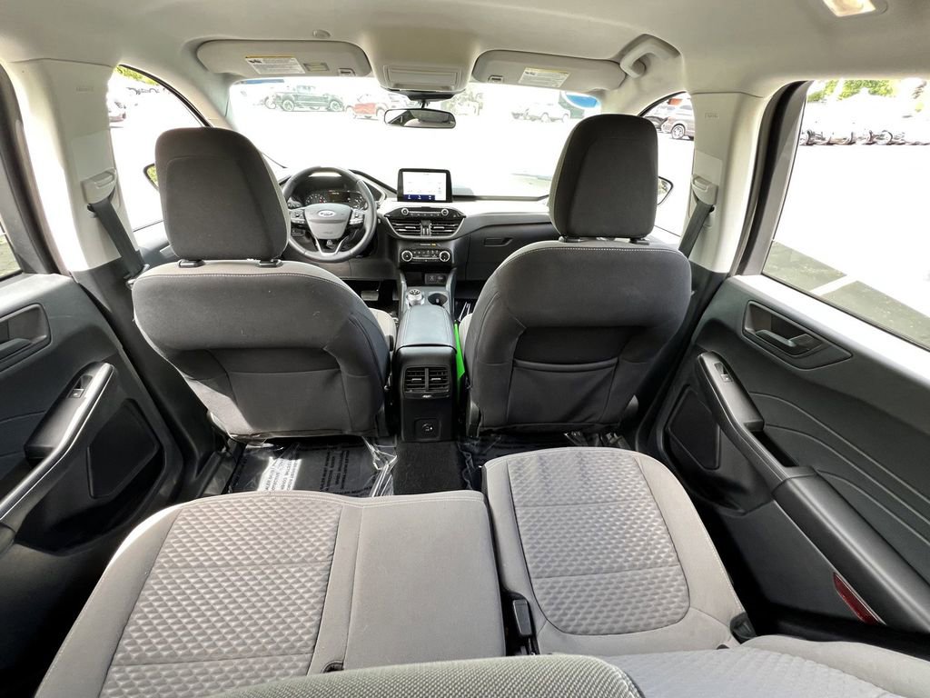 Certified 2022 Ford Escape SE w/ SE Sport Appearance Package AWD/4WD image 36