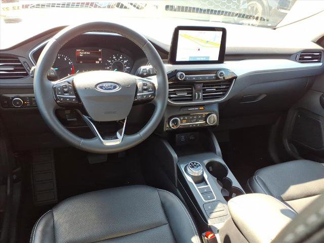 Certified 2022 Ford Escape SEL AWD/4WD image 6