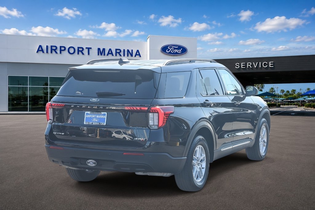Certified 2025 Ford Explorer Active AWD/4WD image 8