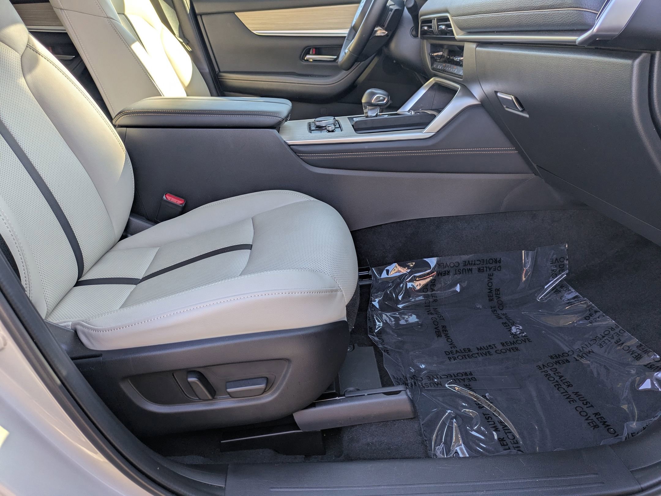 Used 2025 MAZDA CX-90 3.3 Turbo w/ Preferred Package image 39