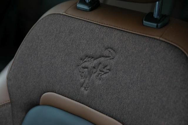 Certified 2025 Ford Bronco Sport Outer Banks w/ Outer Banks Tech Package+ AWD/4WD image 21