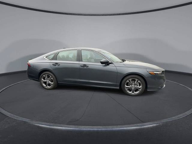 Used 2023 Honda Accord EX image 9