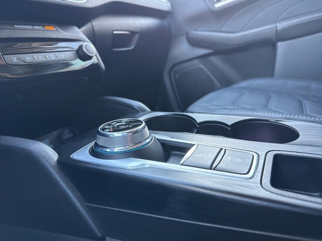 Certified 2023 Ford Escape Platinum w/ Premium Technology Package image 29