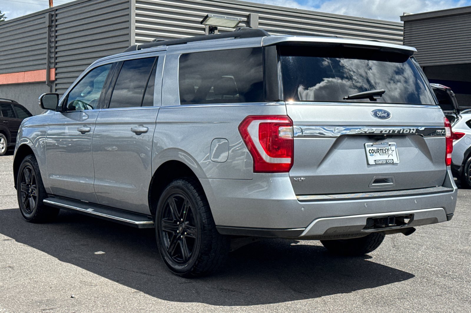 Certified 2021 Ford Expedition Max XLT AWD/4WD image 4