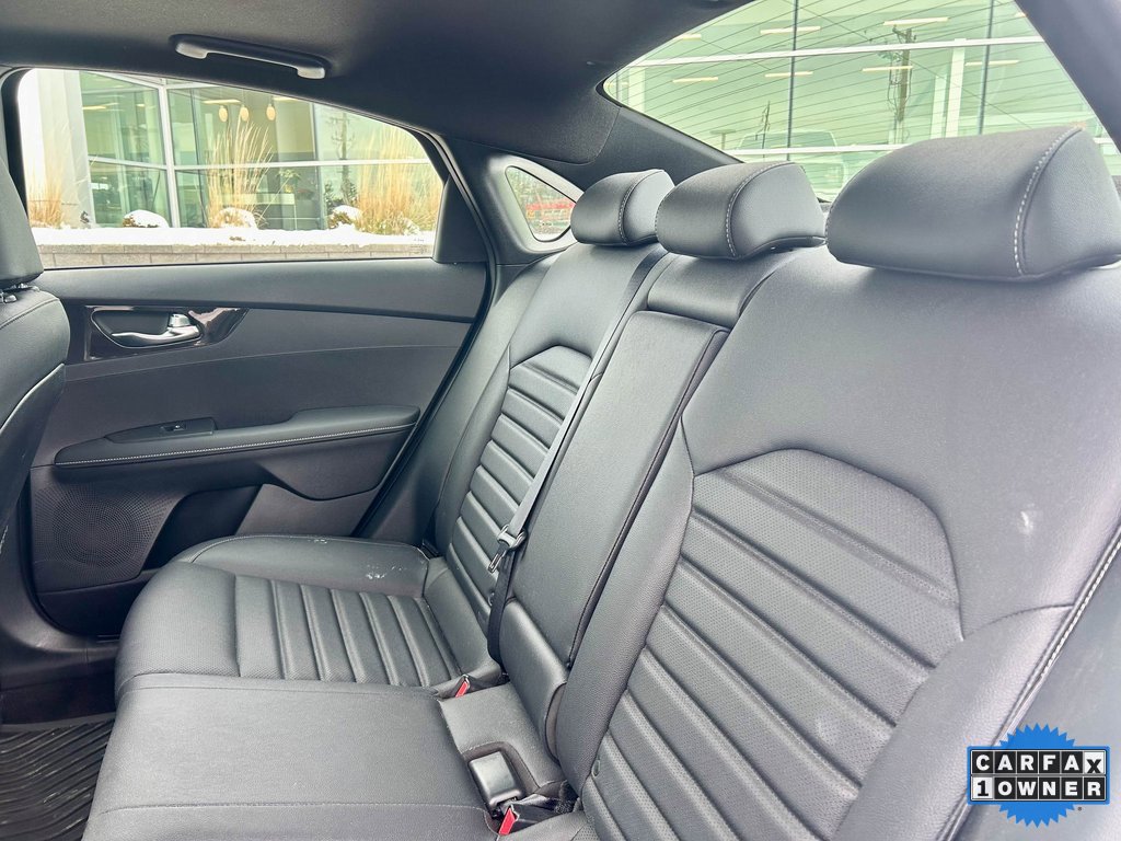 Used 2024 Kia Forte GT-Line w/ GT-Line Premium Package image 12