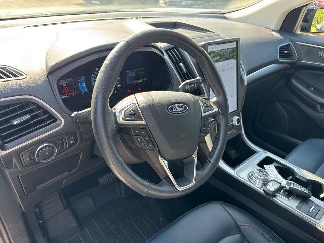 Certified 2024 Ford Edge SEL w/ Sport Appearance Package AWD/4WD image 9
