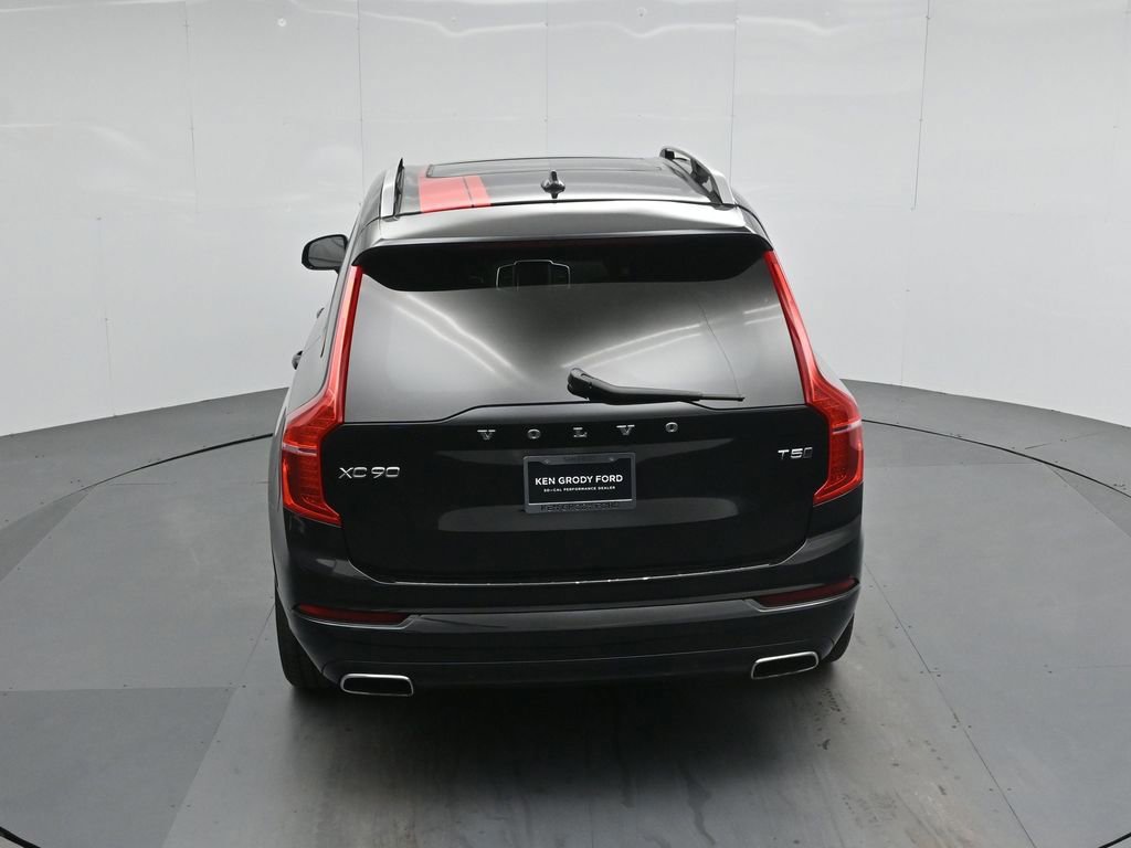 Used 2017 Volvo XC90 T5 Momentum w/ Vision Package image 14