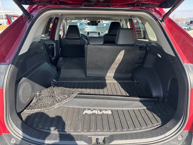 Used 2025 Toyota RAV4 Limited w/ Weather Package image 29