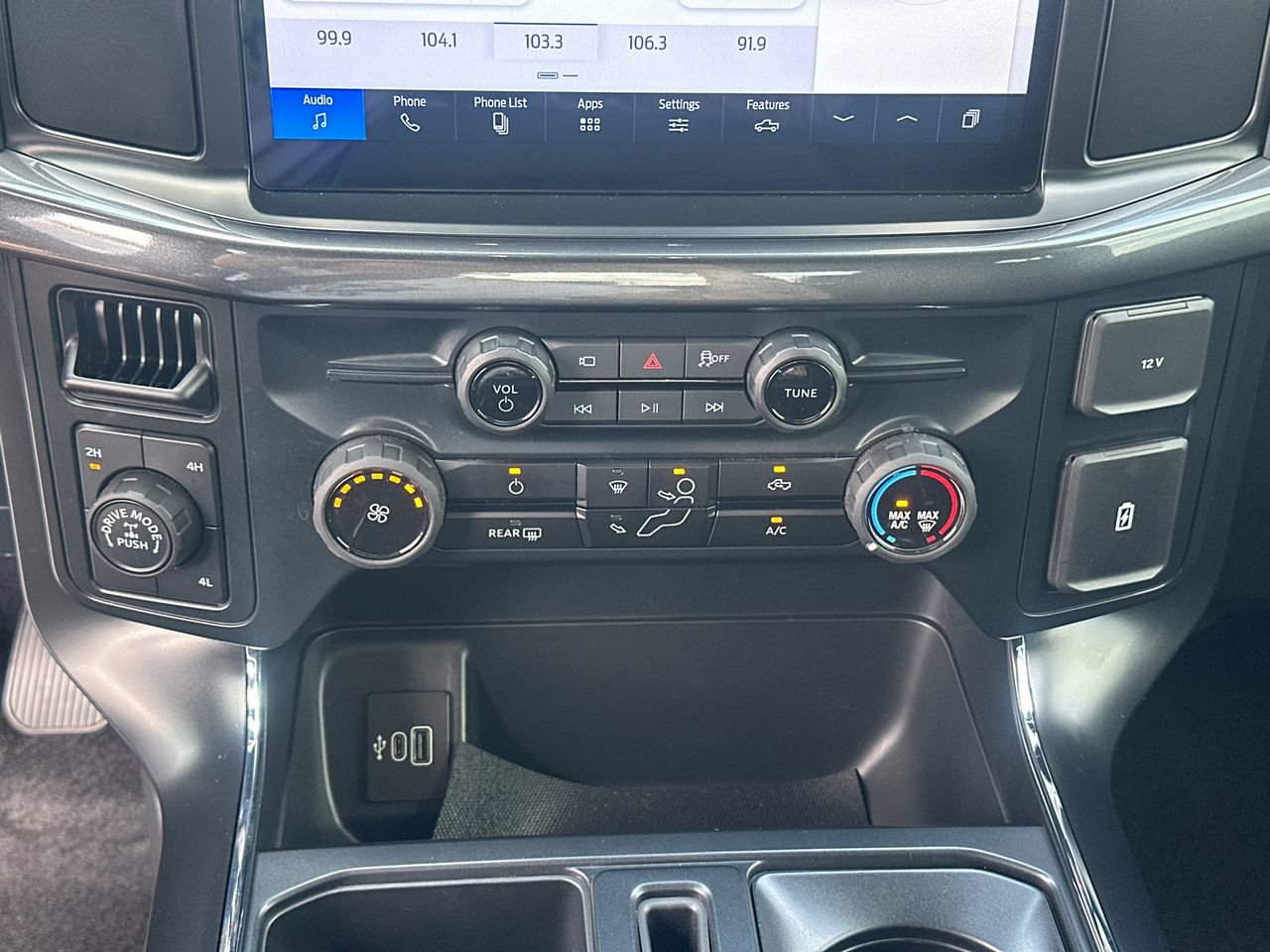 Certified 2025 Ford F150 STX w/ Equipment Group 200A AWD/4WD image 31
