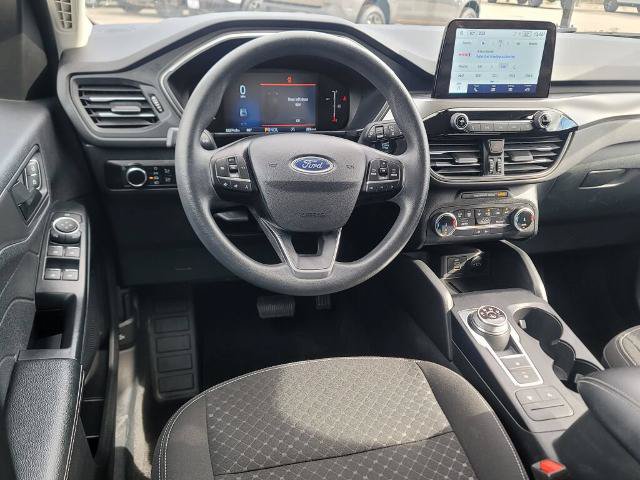 Certified 2025 Ford Escape Active AWD/4WD image 15