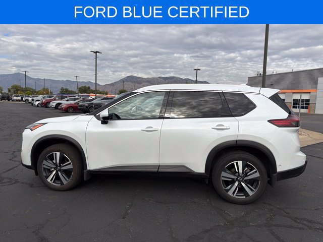 Used 2025 Nissan Rogue SL w/ SL Premium Package AWD/4WD image 10