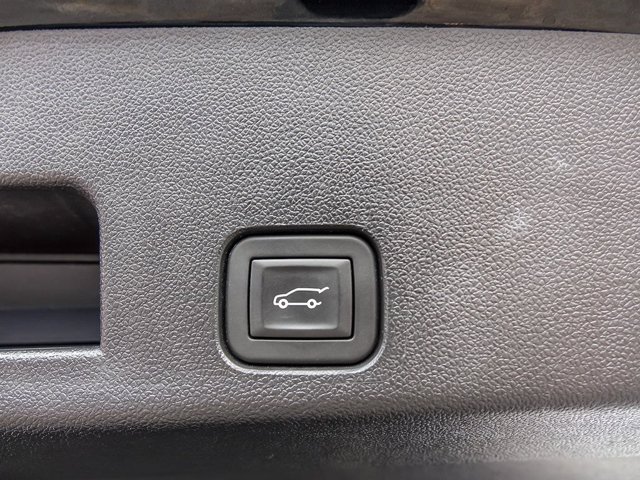Used 2025 Buick Enclave Avenir w/ Trailering Package, 5000 lbs. AWD/4WD image 32