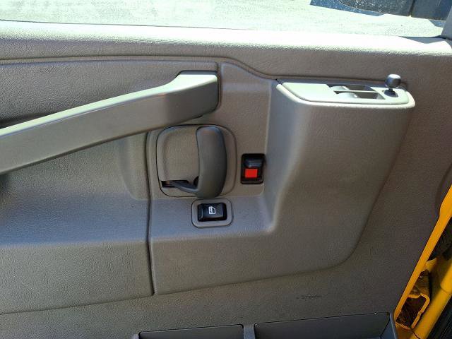 Used 2021 GMC Savana 3500 w/ Power Convenience Package RWD image 11