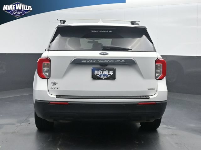 Certified 2020 Ford Explorer XLT RWD image 6