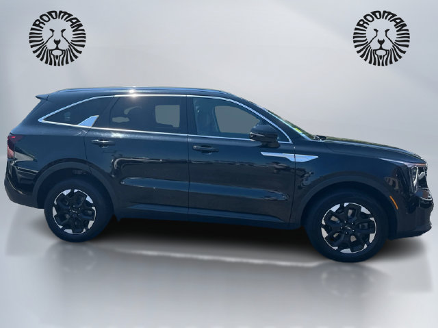 Used 2024 Kia Sorento S AWD/4WD image 5