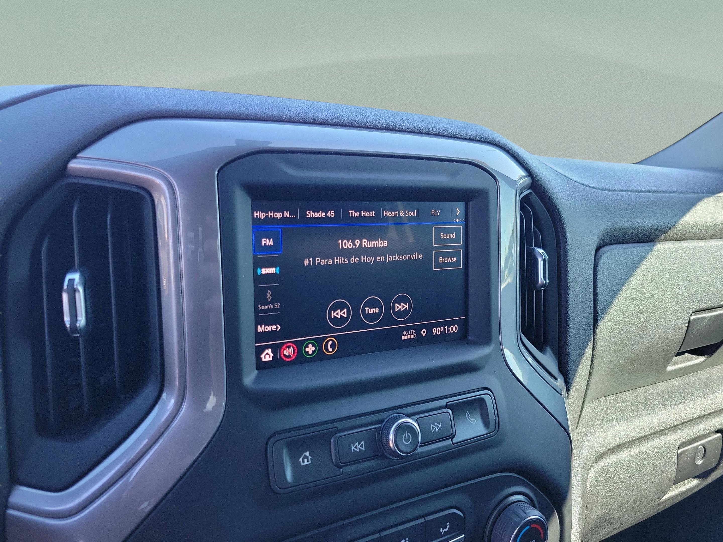 Used 2022 Chevrolet Silverado 1500 Custom image 13