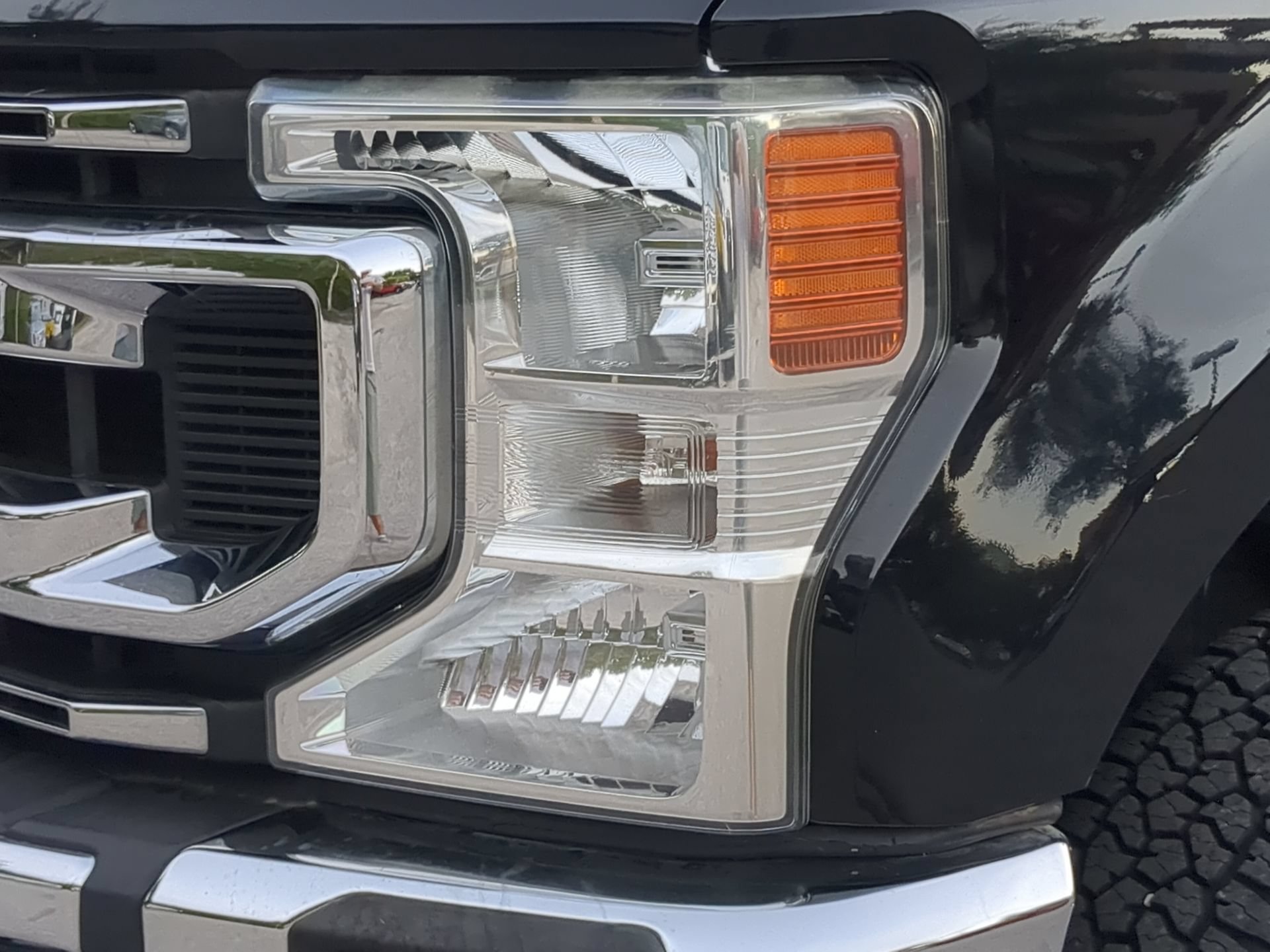 Certified 2020 Ford F350 XLT w/ XLT Value Package AWD/4WD image 44