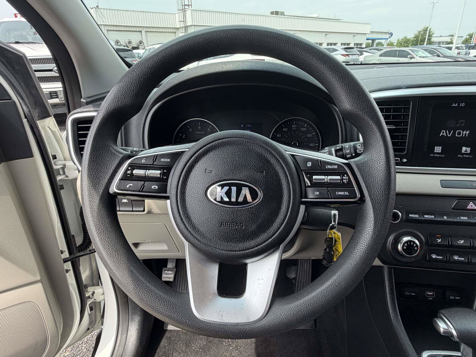 Used 2020 Kia Sportage LX AWD/4WD image 12