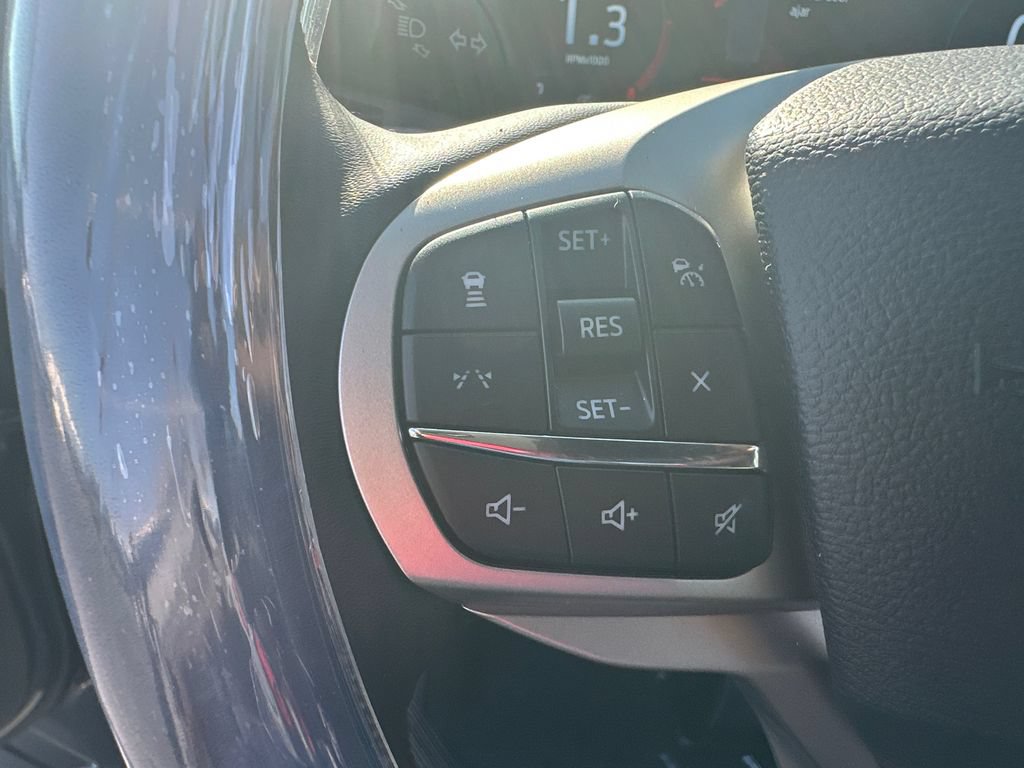 Certified 2026 Ford Explorer Active RWD image 25