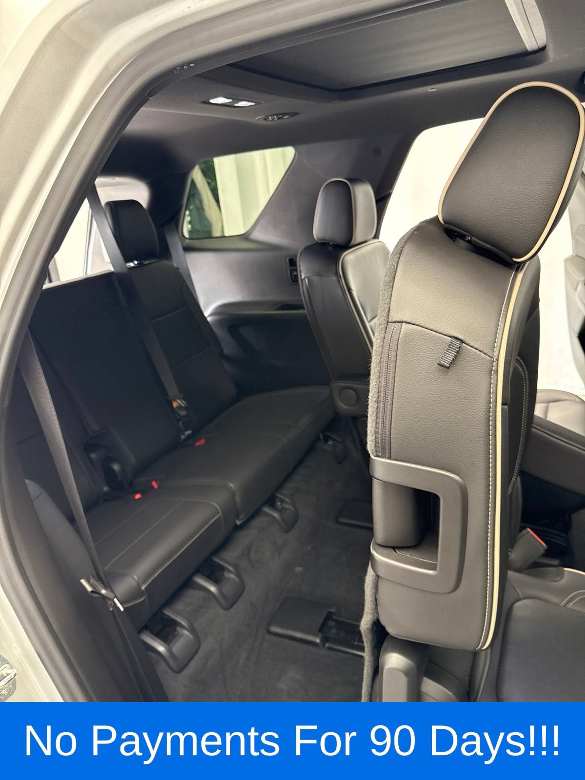 Used 2022 Chevrolet Traverse Premier w/ Redline Edition AWD/4WD image 37