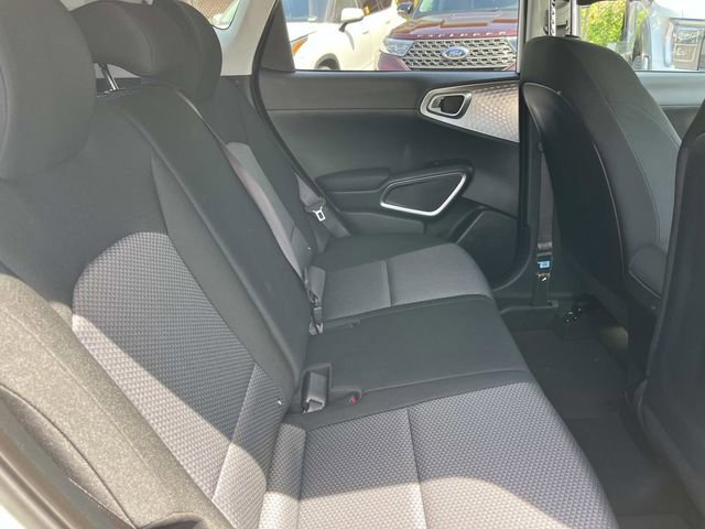 Used 2025 Kia Soul S FWD image 23
