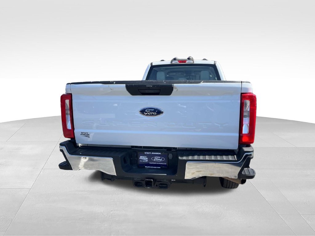 Certified 2024 Ford F250 XL w/ XL Chrome Package AWD/4WD image 5