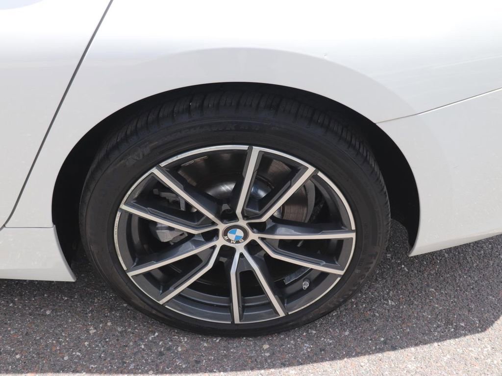 Used 2020 BMW 330i Sedan w/ Convenience Package RWD image 23