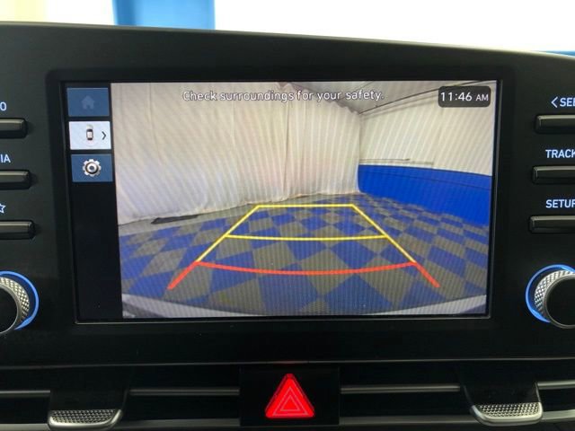 Used 2024 Hyundai Elantra SE image 19