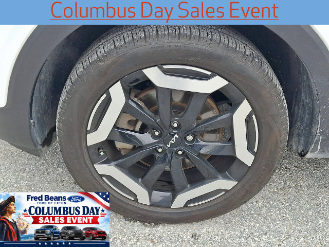 Used 2024 Kia Telluride EX w/ EX Captain's Chair Package FWD image 28