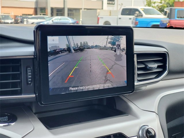 Certified 2023 Ford Explorer XLT w/ Equipment Group 202A image 21