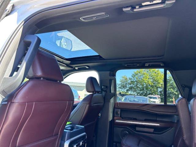 Certified 2024 Ford Expedition Limited AWD/4WD image 12