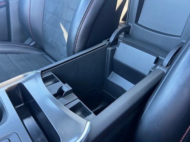 Certified 2024 Ford Edge ST-Line AWD/4WD image 15