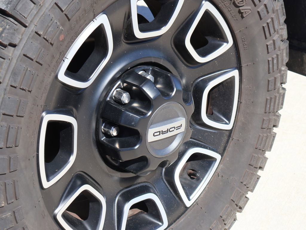 Certified 2024 Ford F250 Platinum AWD/4WD image 41