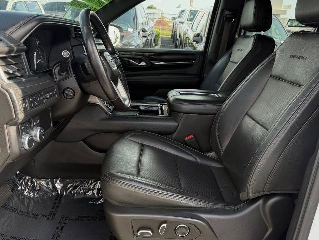 Used 2021 GMC Yukon Denali AWD/4WD image 16
