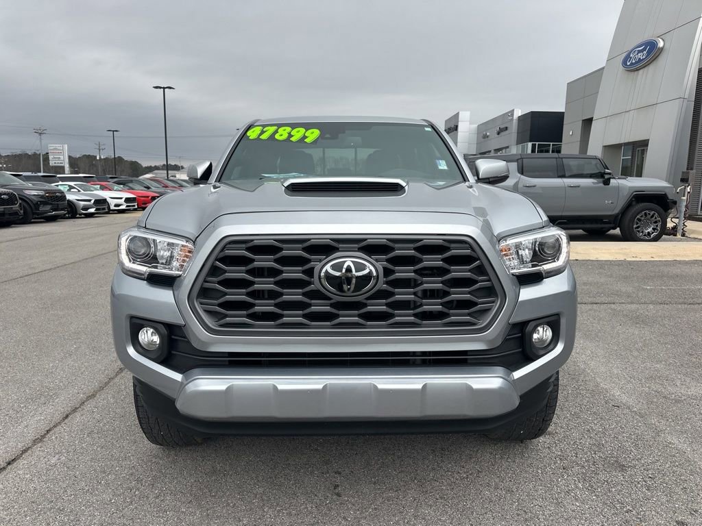 Used 2023 Toyota Tacoma TRD Sport w/ Technology Package AWD/4WD image 2