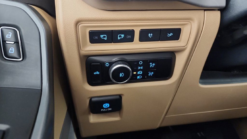 Certified 2023 Ford F150 4x4 SuperCrew image 23