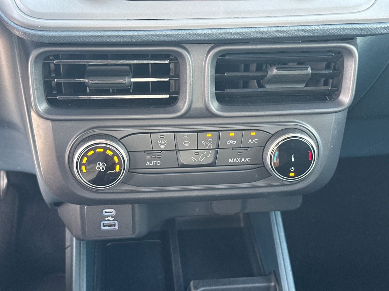 Certified 2022 Ford Maverick XL FWD image 31