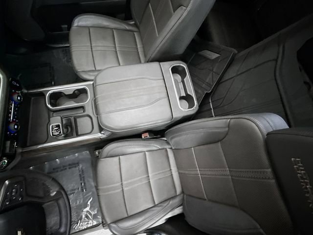 Used 2025 Chevrolet Silverado 1500 High Country w/ High Country Premium Package AWD/4WD image 23