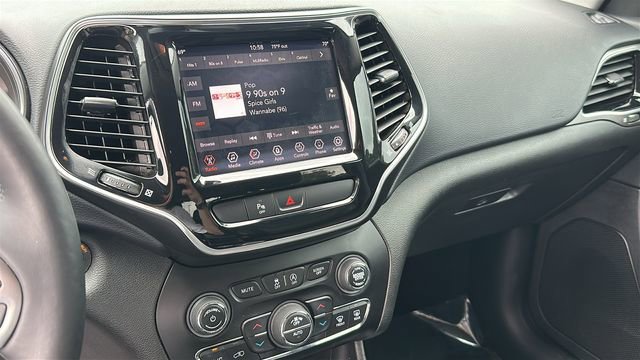 Used 2019 Jeep Cherokee Limited FWD image 28