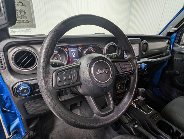 Used 2023 Jeep Wrangler Sport AWD/4WD image 13