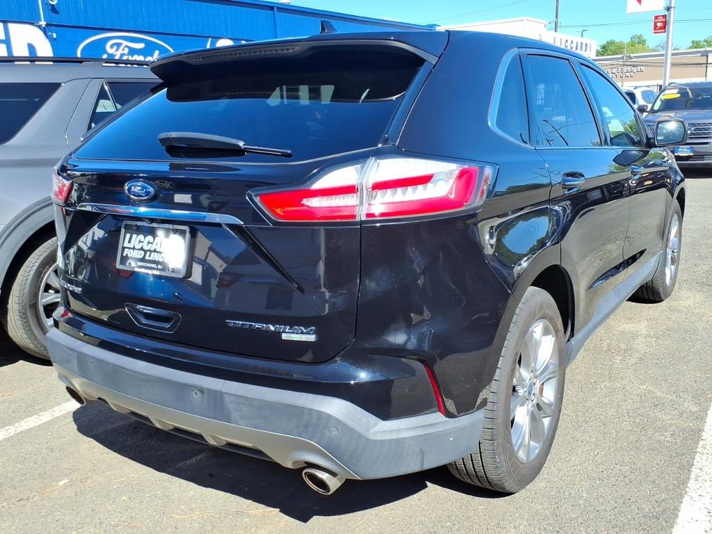 Certified 2019 Ford Edge Titanium w/ Cold Weather Package AWD/4WD image 5