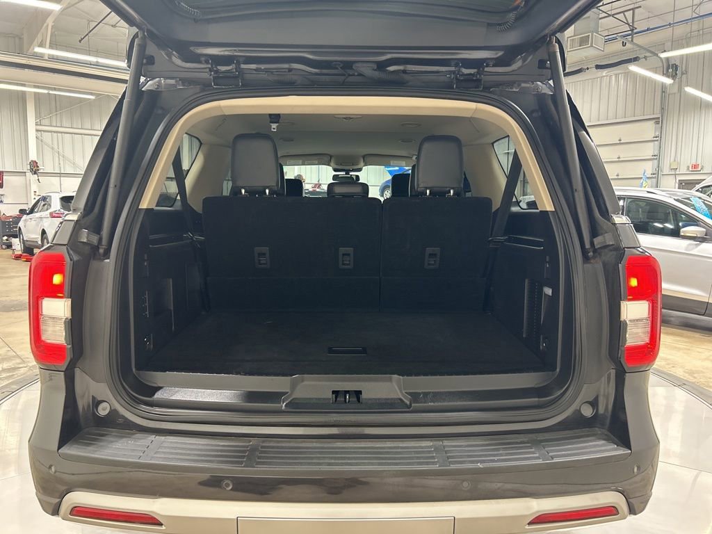 Certified 2022 Ford Expedition Max XLT image 27