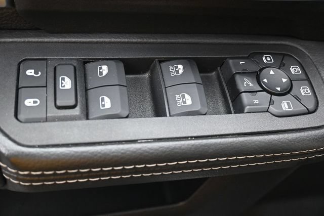 Used 2025 RAM 2500 Big Horn AWD/4WD image 7