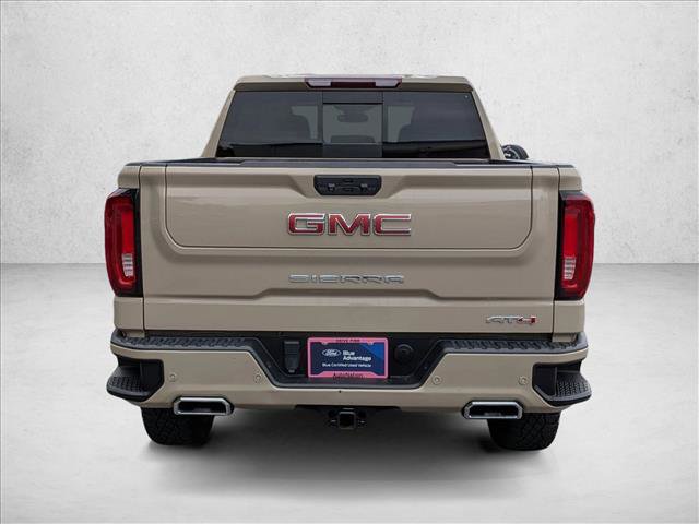 Used 2023 GMC Sierra 1500 AT4 w/ AT4 Preferred Package AWD/4WD image 7