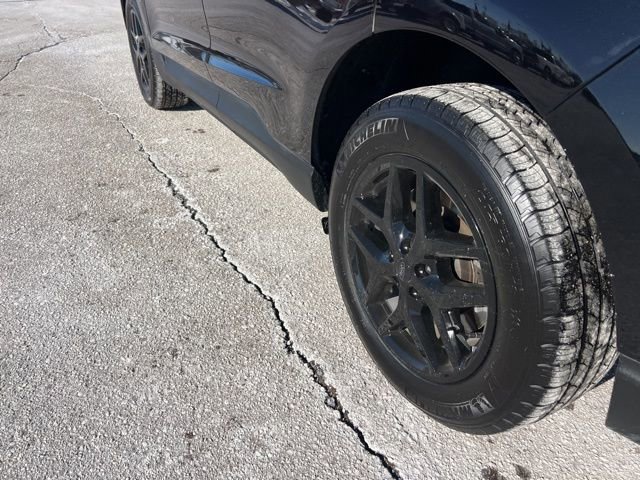 Certified 2024 Ford Edge SEL w/ Convenience Package image 26